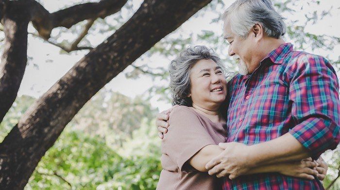 Happy-Senior-Couple-Grandfathe-403307546-Web-1920w.jpg
