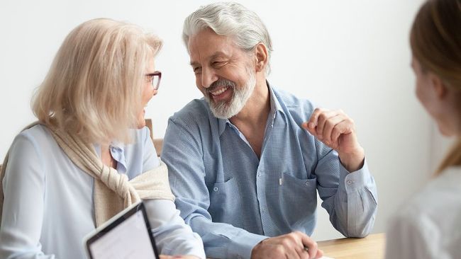 Happy-Senior-Family-Talking-Sm-230559442-c4846e05-1920w.jpg