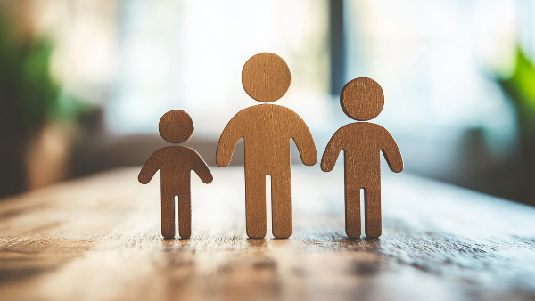 Mock-Family-Happy-3423-debe2e3f-1920w.png