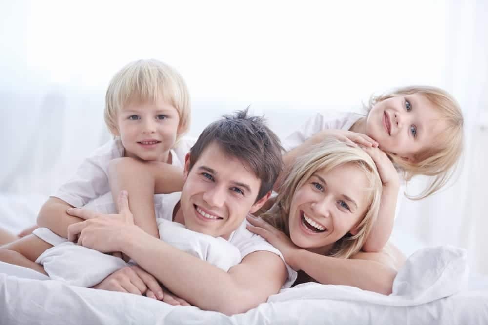 Young-Blonde-Family.jpg